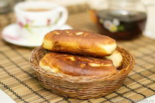 Жареные пирожки с джемом