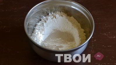 жареные пирожки с капустой