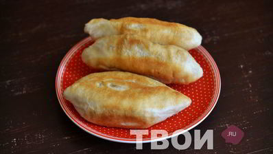 жареные пирожки с капустой