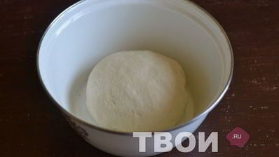 жареные пирожки с капустой