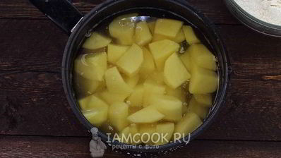 жареные пирожки с картошкой на кефире