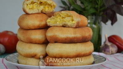 жареные пирожки с яйцом и рисом