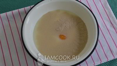 жареные пирожки с яйцом и рисом