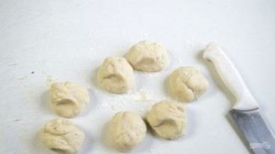 жареные в масле пирожки