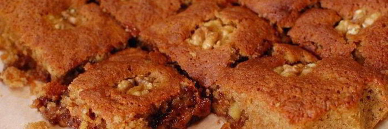 Апельсиновые брауни с грецкими орехами