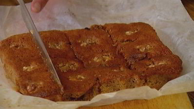 апельсиновые брауни с грецкими орехами