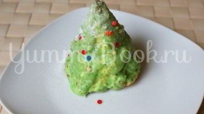 бисквитные пирожные елочки