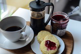 Бисквитные пирожные