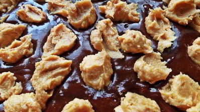 брауни с арахисовым верхом