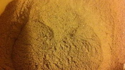 брауни с темным пивом и малиной