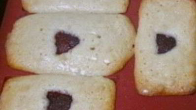 французские миндальные пирожные финансье