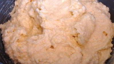 кокосовое пирожное с нежным сливочным кремом