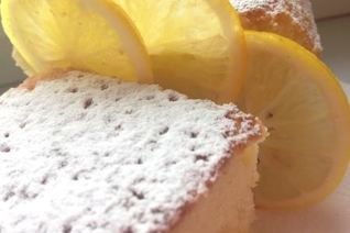 Легкие лимонные пирожные