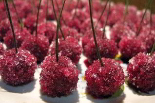 Нежное пирожное Вишенка без выпечки