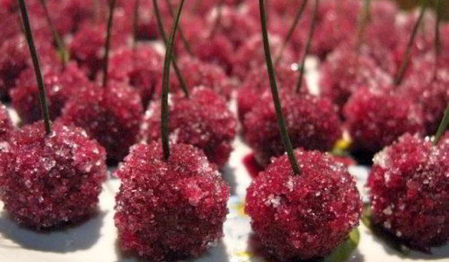 Рецепт нежного пирожного вишенка без выпечки