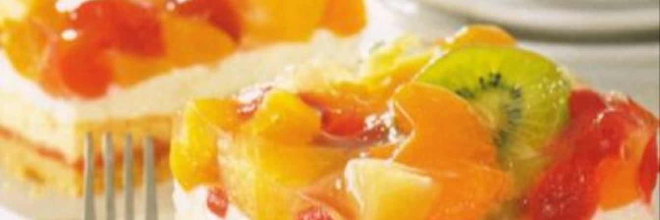 Нежные бисквитно-фруктовые пирожные к чаю Проще простого без выпечки