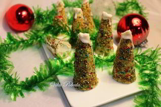 Новогодние пирожные Елочки с начинкой