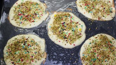 новогодние пирожные елочки с начинкой