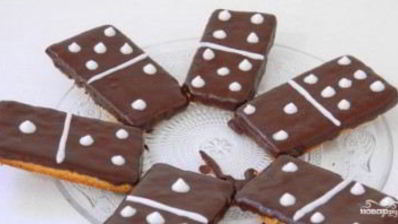 пирожное домино