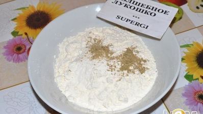 пирожное из корня сельдерея с творожным кремом