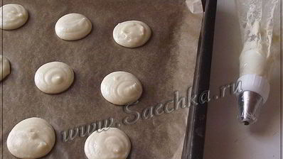 пирожное макарон