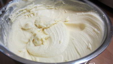 пирожное мини наполеончики из слоеного теста