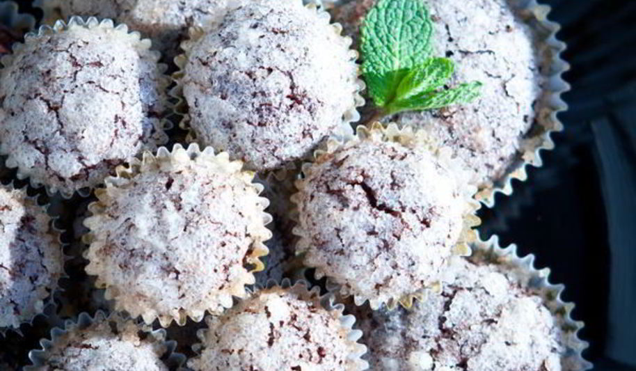 Рецепт пирожного с мятой и темным шоколадом