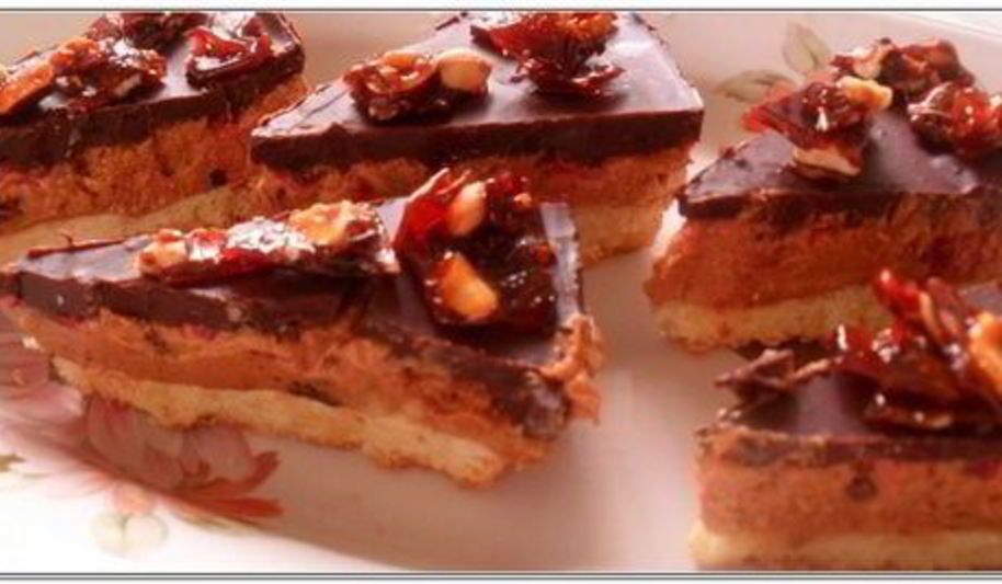 Рецепт пирожного сникерс с малиной