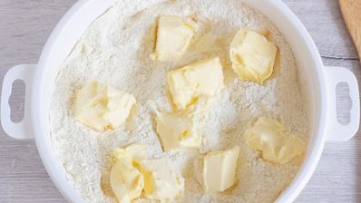 пирожные с черникой