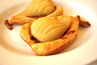 Пирожные с грушами