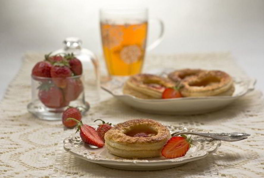 Пирожные с клубникой