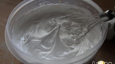 пирожные с кокосовой стружкой