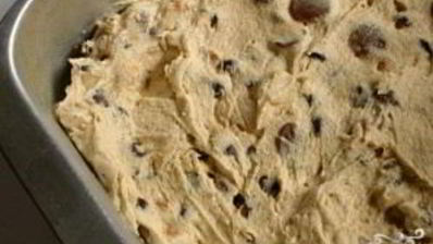 пирожные с шоколадом и карамелью