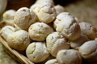 Пирожные Шу с белковым кремом