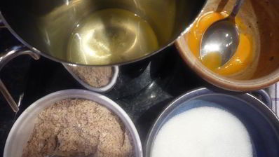 пирожные в лесу родилась елочка