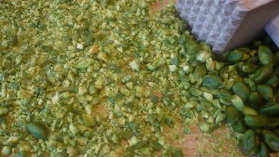 пирожные в лесу родилась елочка