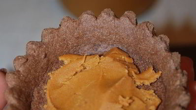 шоколадно-мятные пирожные с арахисовой пастой