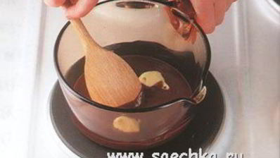 шоколадное пирожное