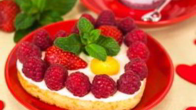 цитрусовые пирожные валентинки с фруктами