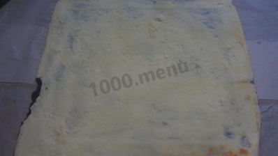 творожно-шоколадные пирожные из бисквита