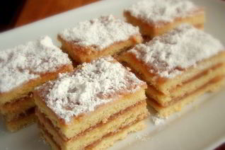 Яблочные пирожные