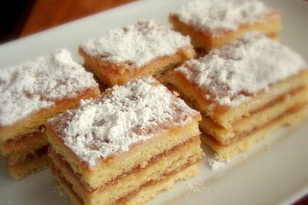 Яблочные пирожные