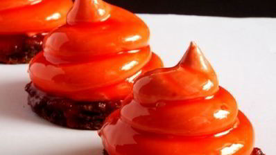 зефирное пирожное с малиновым конфи