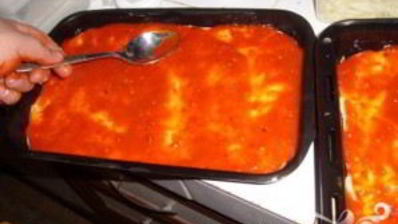 домашняя пицца с колбасой