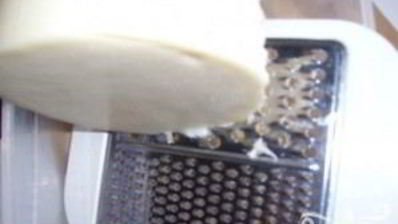 домашняя пицца с колбасой