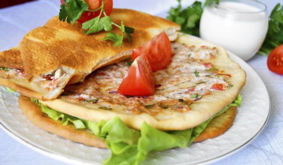 Рецепт лахмаджун — турецких лепешек