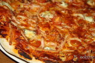 Пицца Ассорти на тесте на свежих дрожжах