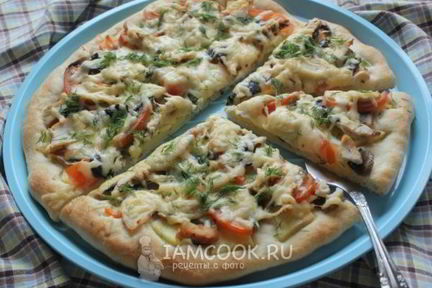 Пицца гавайская с курицей и ананасами