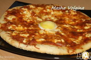 Пицца Карбонара с яйцом