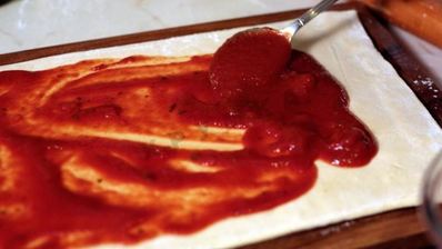 пицца-рулет